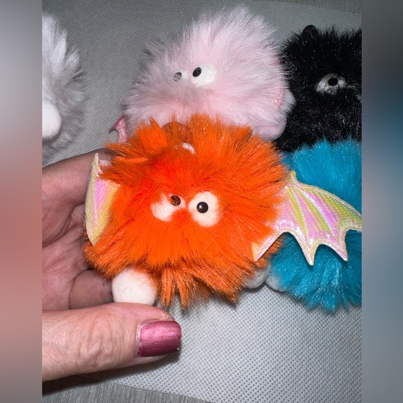 New Bat Plush Keychain - Picture 3 of 4